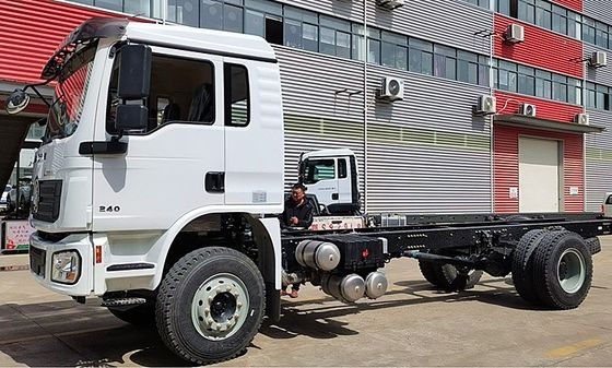 Shacman L3000 Caminhão de carga leve Chassi 4X2 Pequeno caminhão de carga 3-5 toneladas