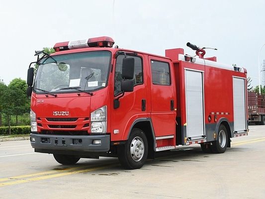 ISUZU 4X2 700P camião de combate a incêndio camião de resgate de incêndio pequeno 4cbm 5cbm