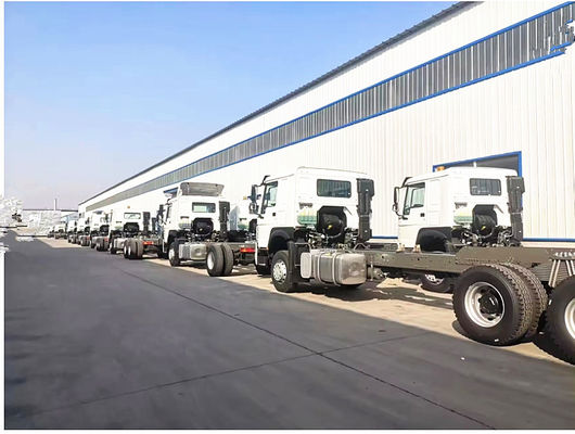 China Howo 4x2 130hp 6 Ton Sinotruk caminhão leve Mini Cargo Pequeno camião de descarga
