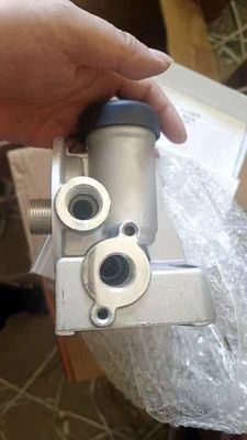 2012-2024 Ano FAW Peças sobressalentes de caminhão pesado 1105020-87V/A Conjunto de filtro de combustível com original e preço