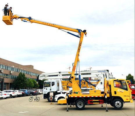 ISUZU Sinotruk Chassis Aerial Working Truck 12 Folding Boom Veículo de trabalho aéreo com preço de fábrica
