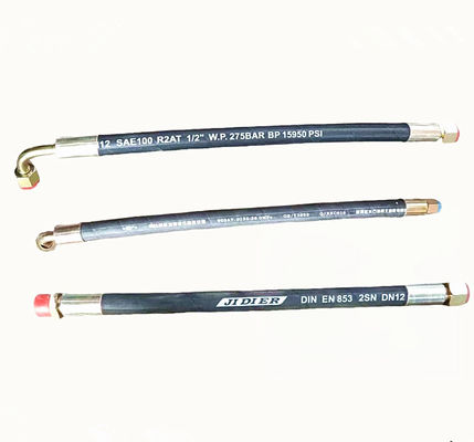 Caminhão de propósito especial Euro 3 de 330 cv com capacidade de 6000L + 2000L e opções de direção personalizadas